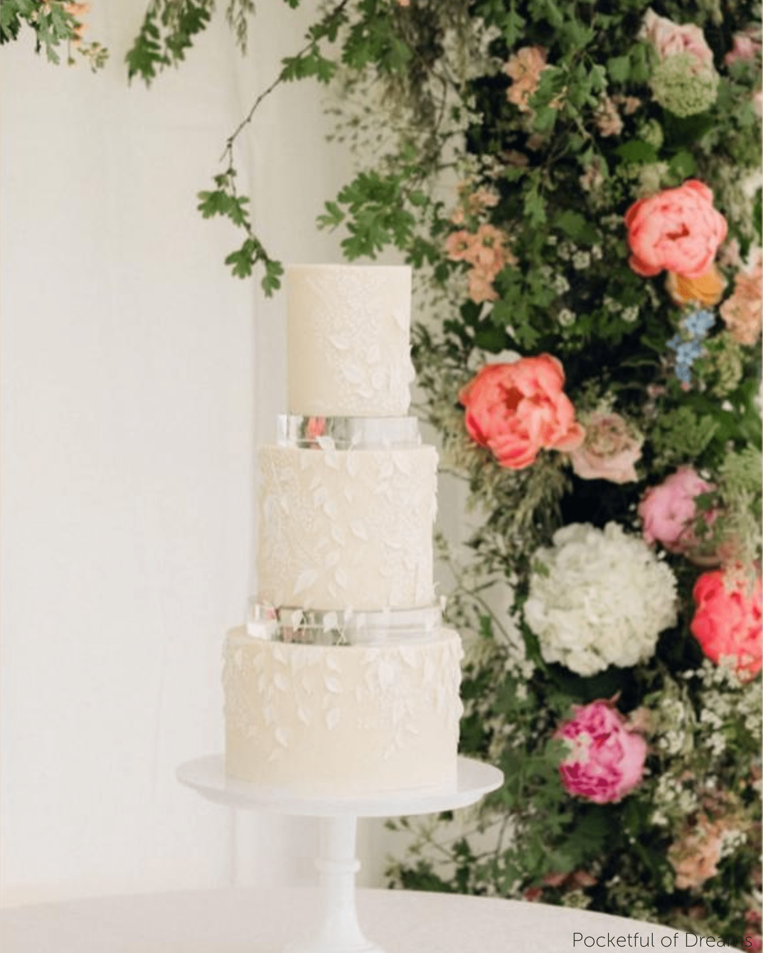 30mm Round Clear Ultra Polished Acrylic Cake Spacer - Prop Options