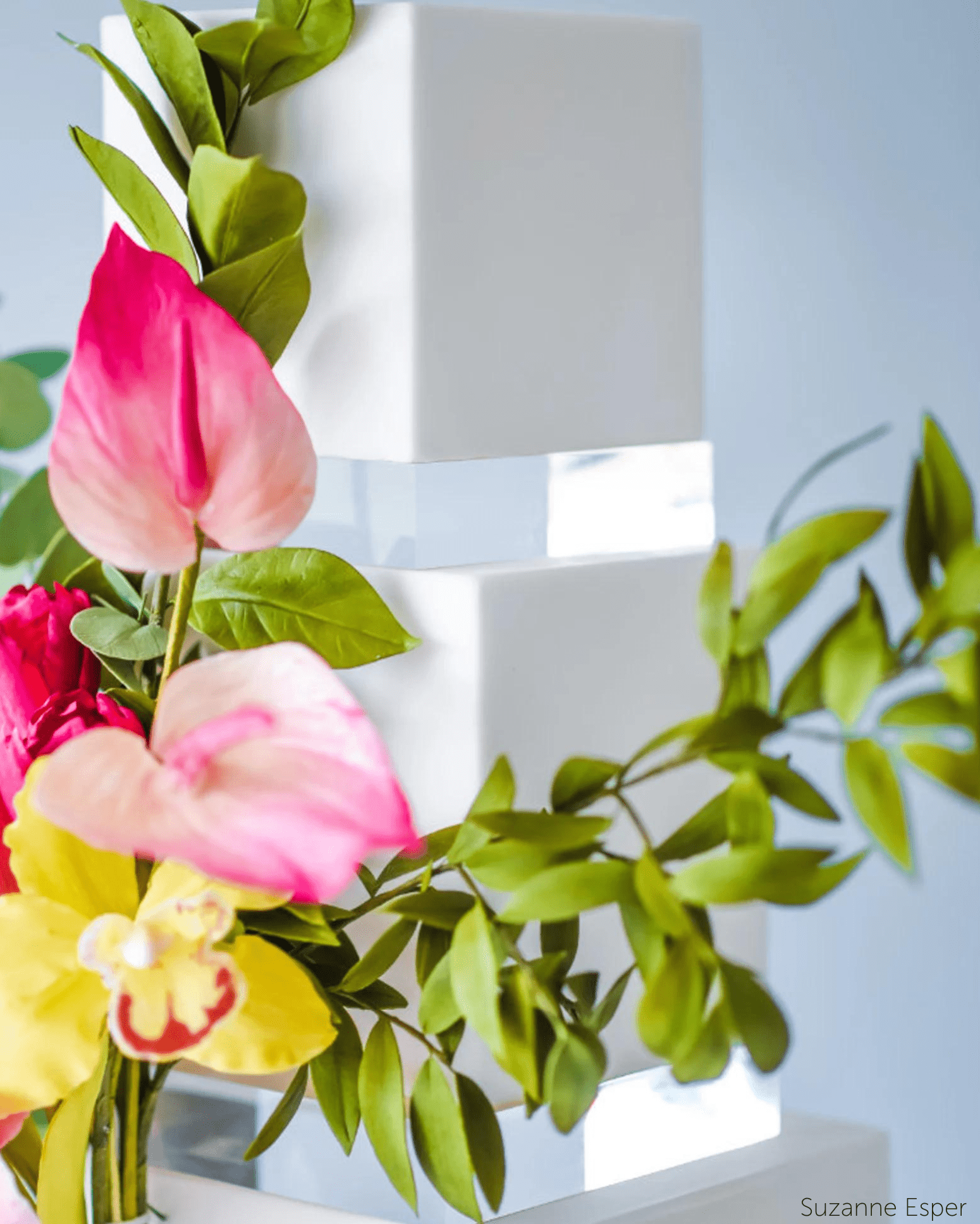 30mm Square Clear Ultra Polished Acrylic Cake Spacer - Prop Options