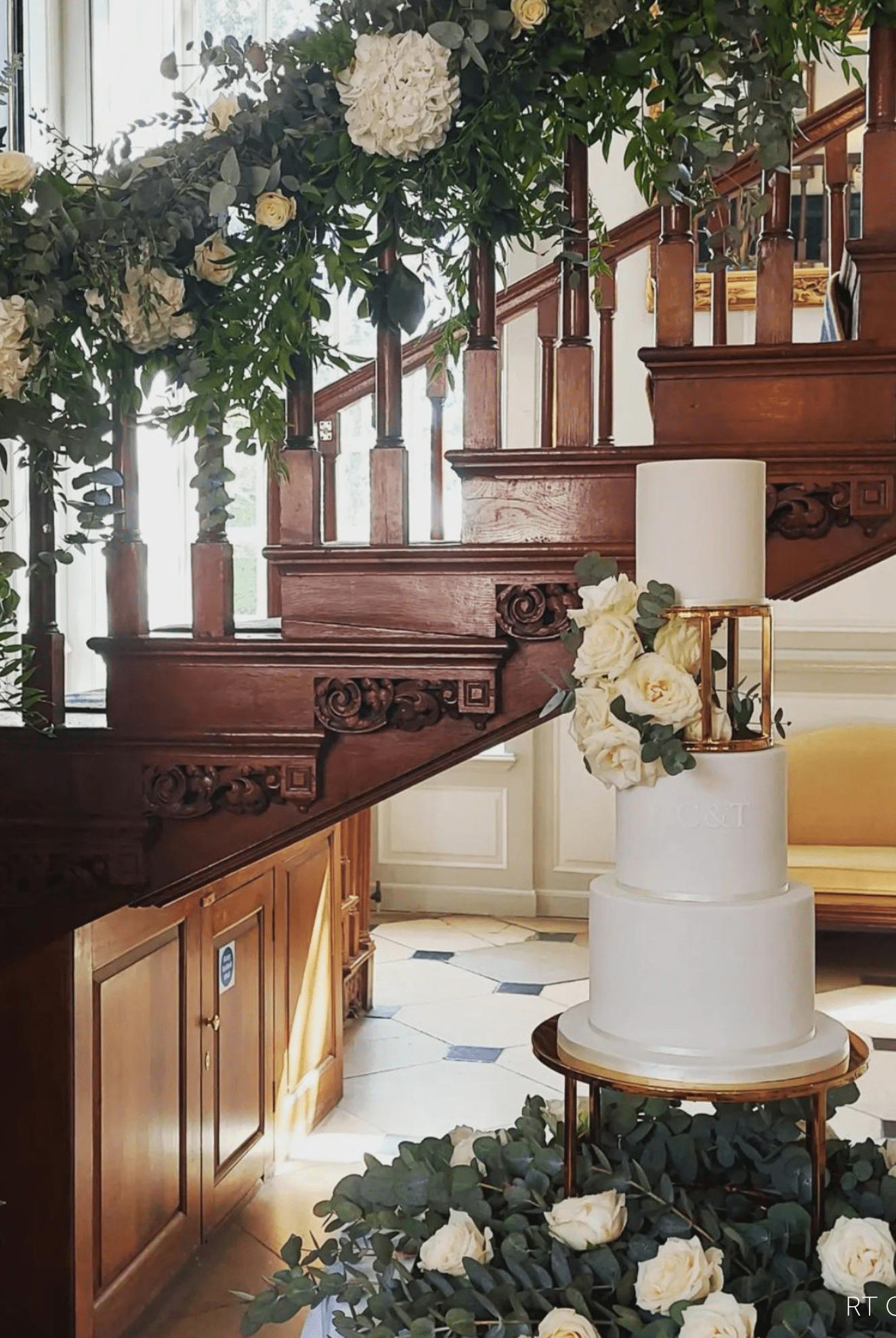 6" Round Metallic Cake Separator - Prop Options