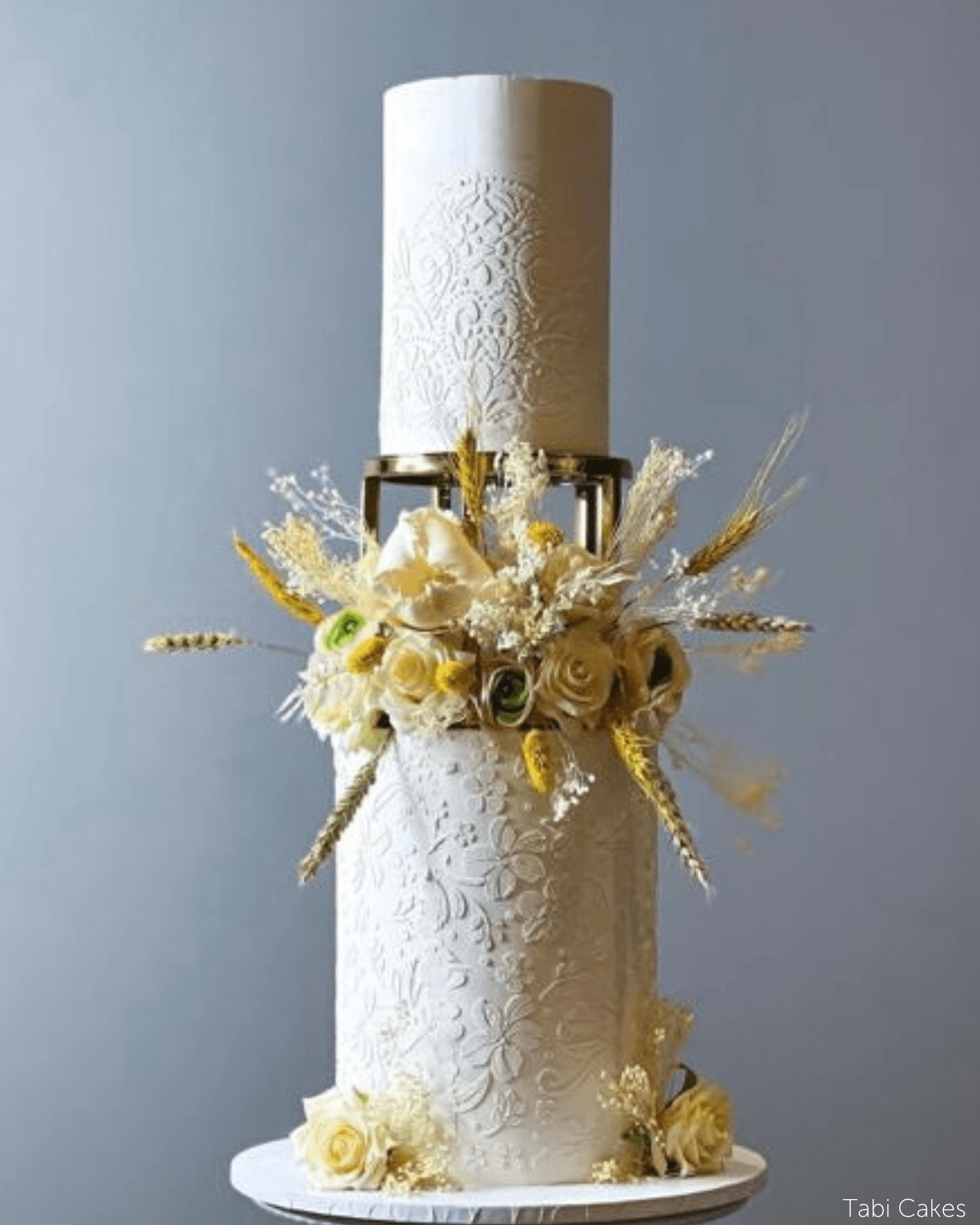 6" Round Metallic Cake Separator - Prop Options