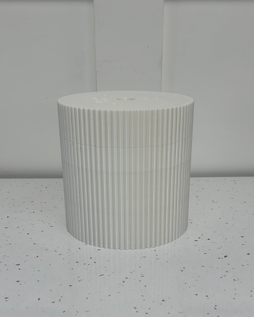 Outlet 6" x 6" Round Reeded Cake Separator - White - Misprint - Prop Options