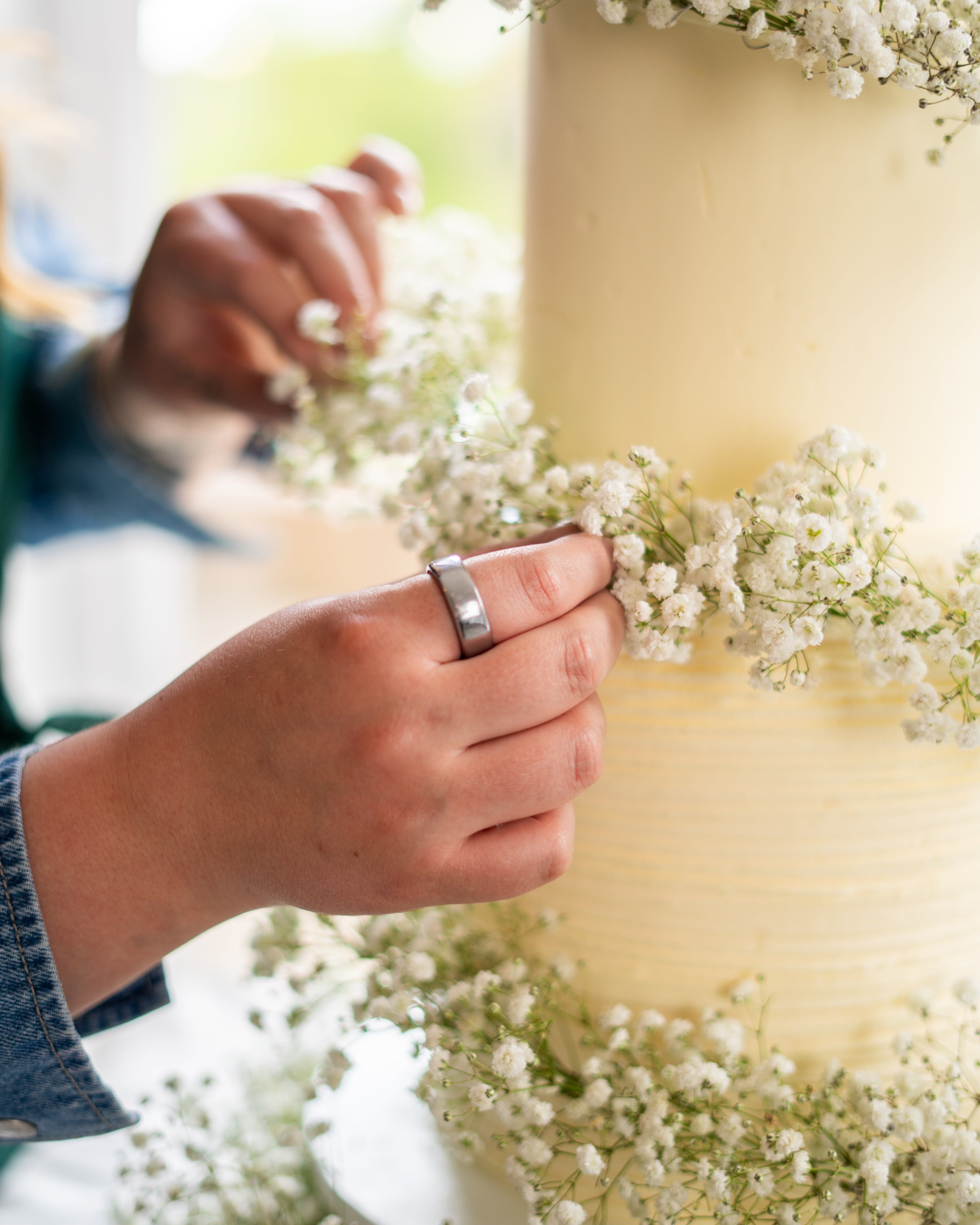 Cake Spiral™ - Acrylic Wrap for Tiered Cakes - Prop Options