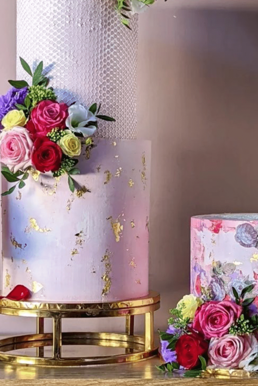 PropBundles - Set of Two - 6" & 10" Round Metallic Cake Separators and Stands - Prop Options