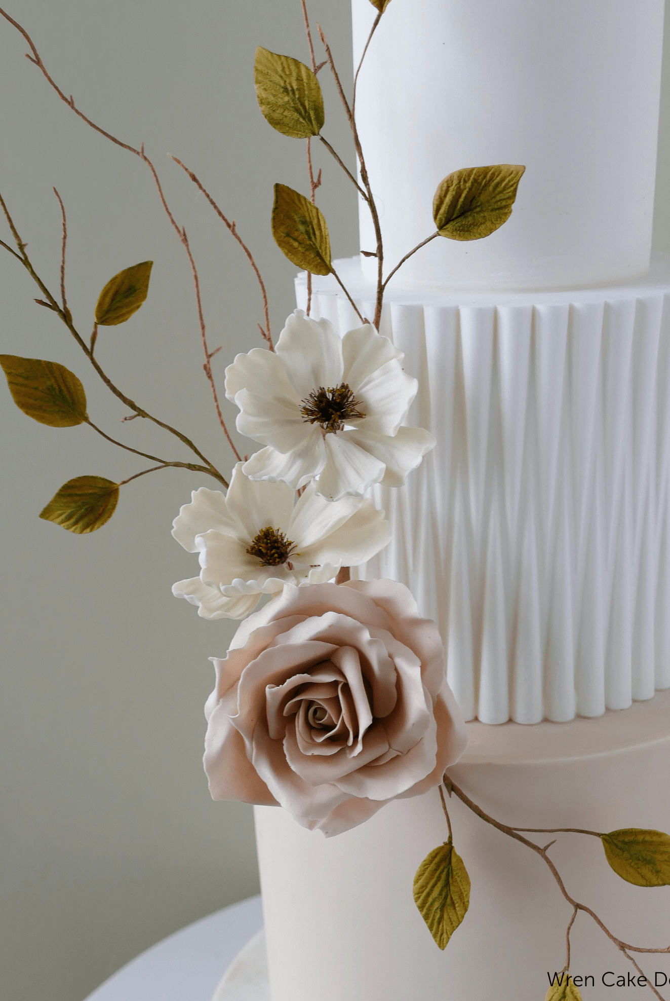 Round Corset Cake Separator - Prop Options