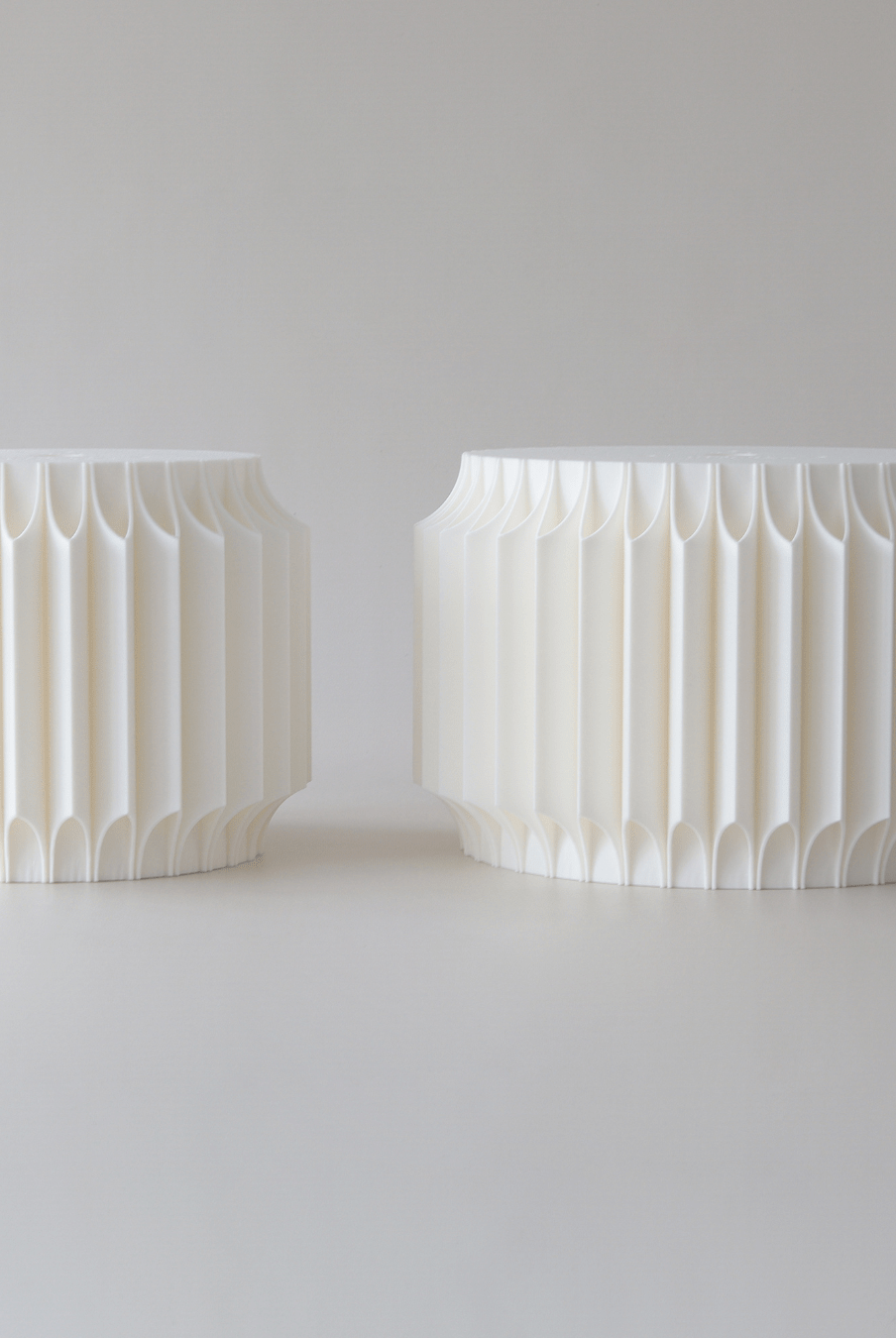 Round Fluted Cake Separator - Prop Options