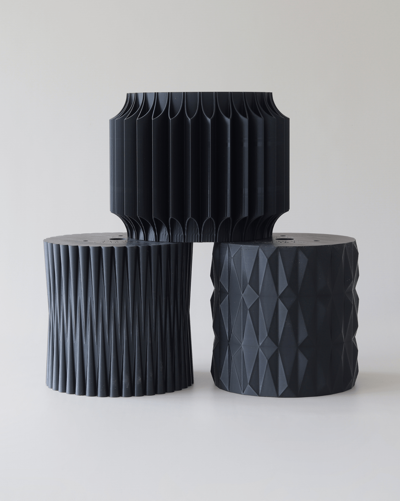 Round Fluted Cake Separator - Prop Options