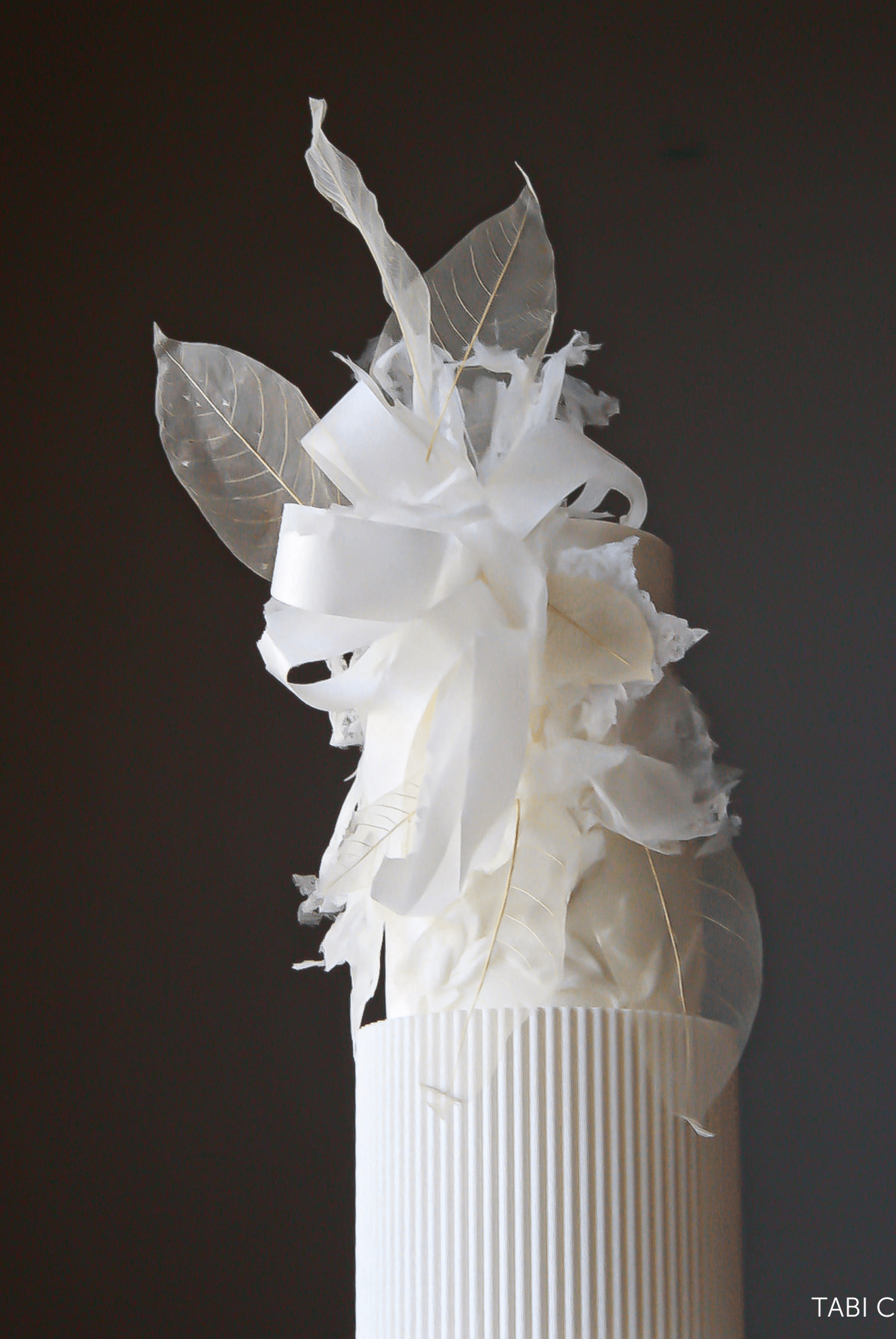 Round Reeded Cake Separator - Prop Options