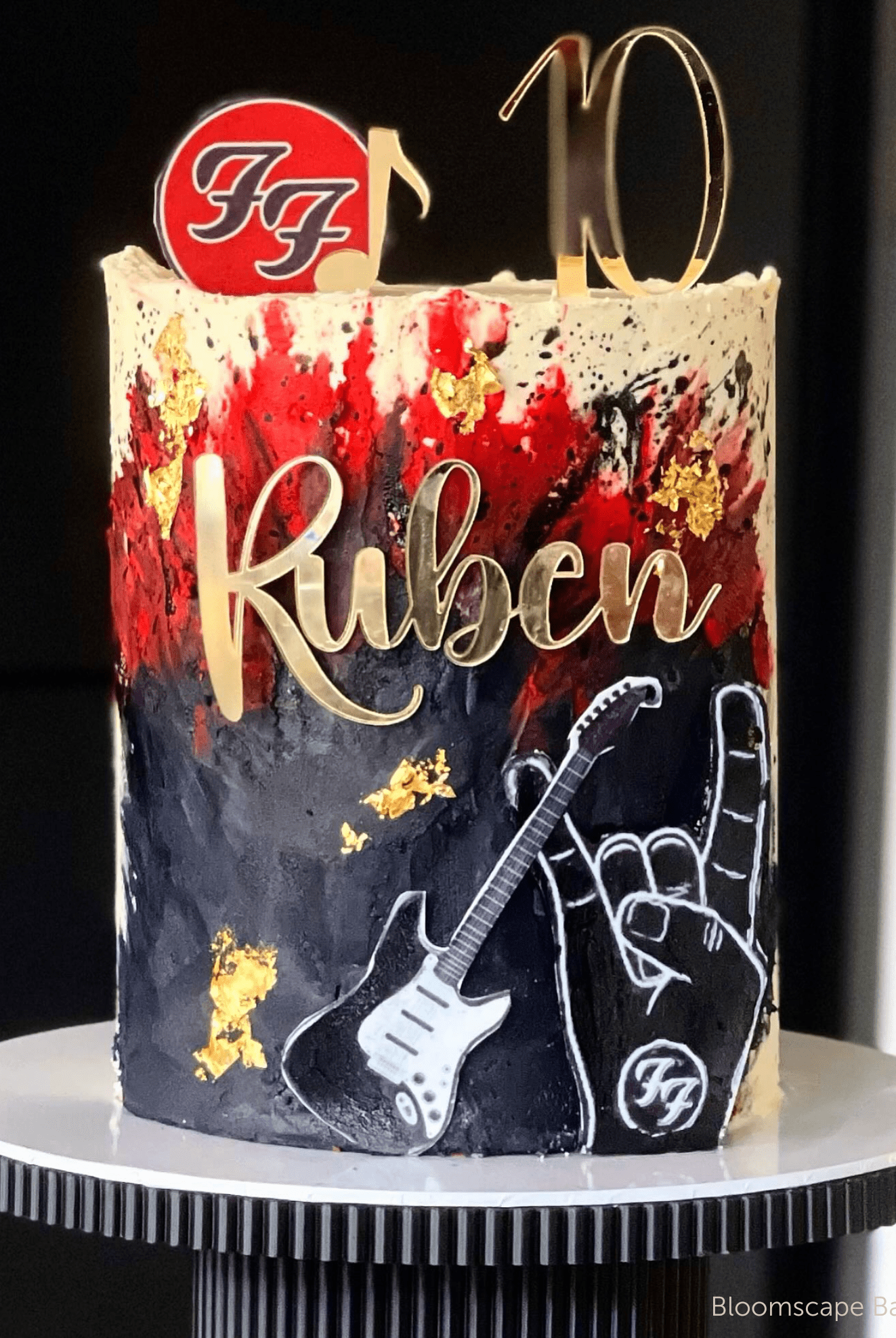 Round Reeded Cake Stand - Prop Options