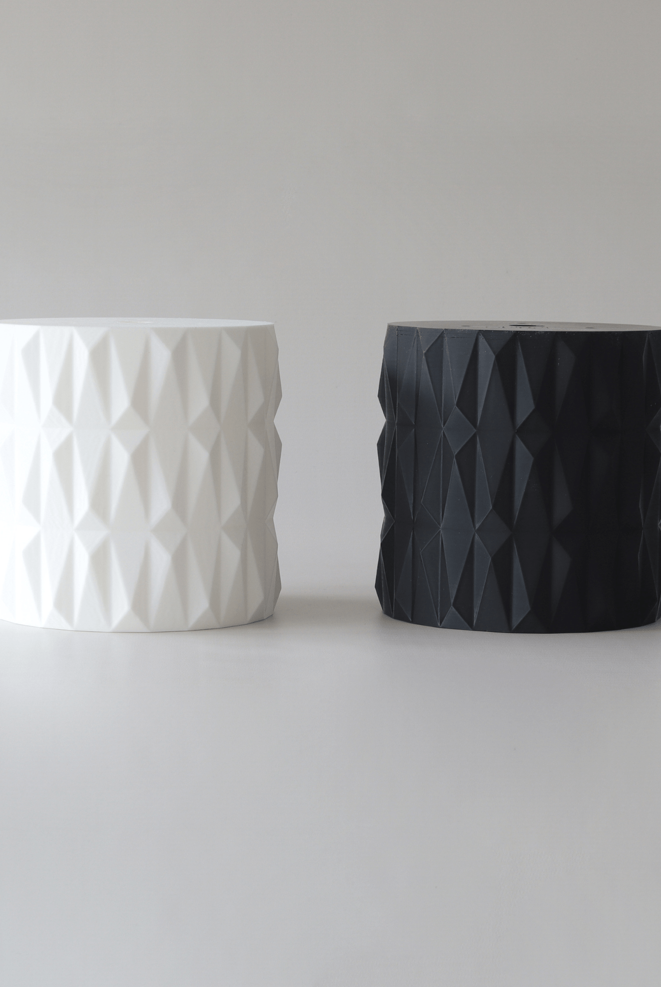 Round Studded Cake Separator - Prop Options