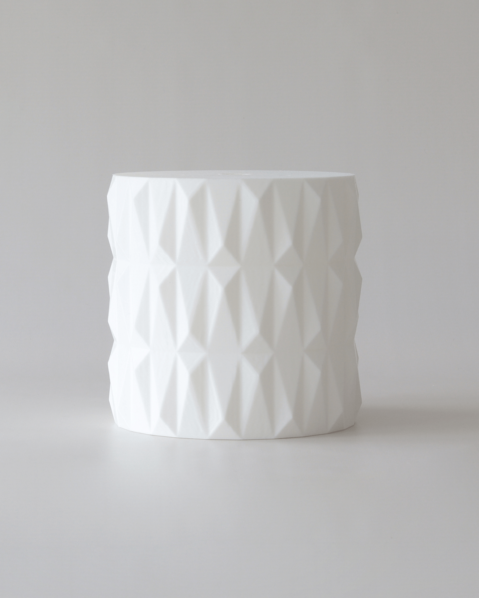 Round Studded Cake Separator - Prop Options