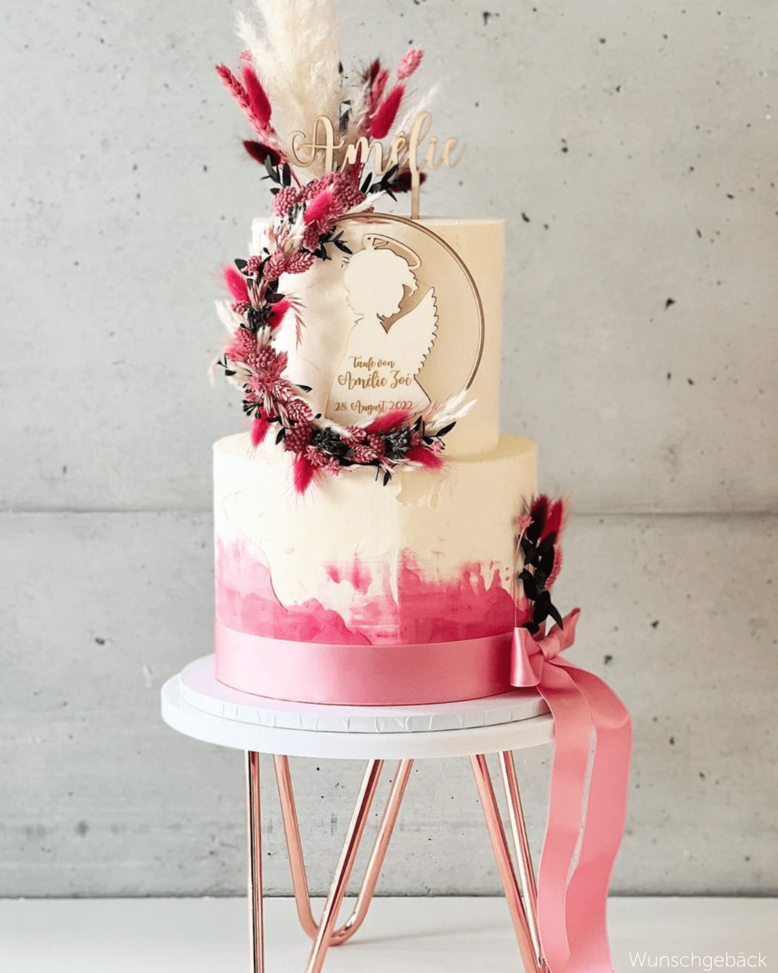 The Pinnacle Acrylic Hairpin Cake Stand - Prop Options