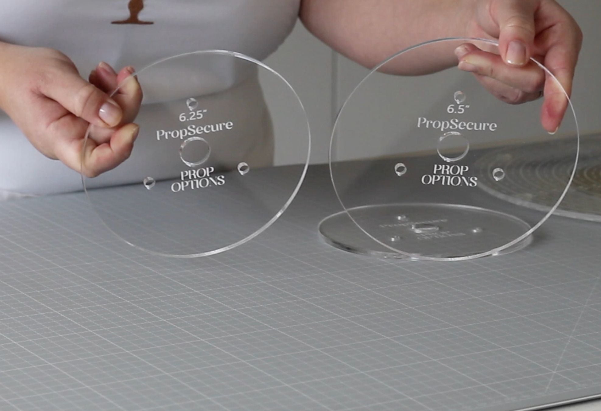 The Round Cake Compass: Round Cake Boards and Plates - Prop Options