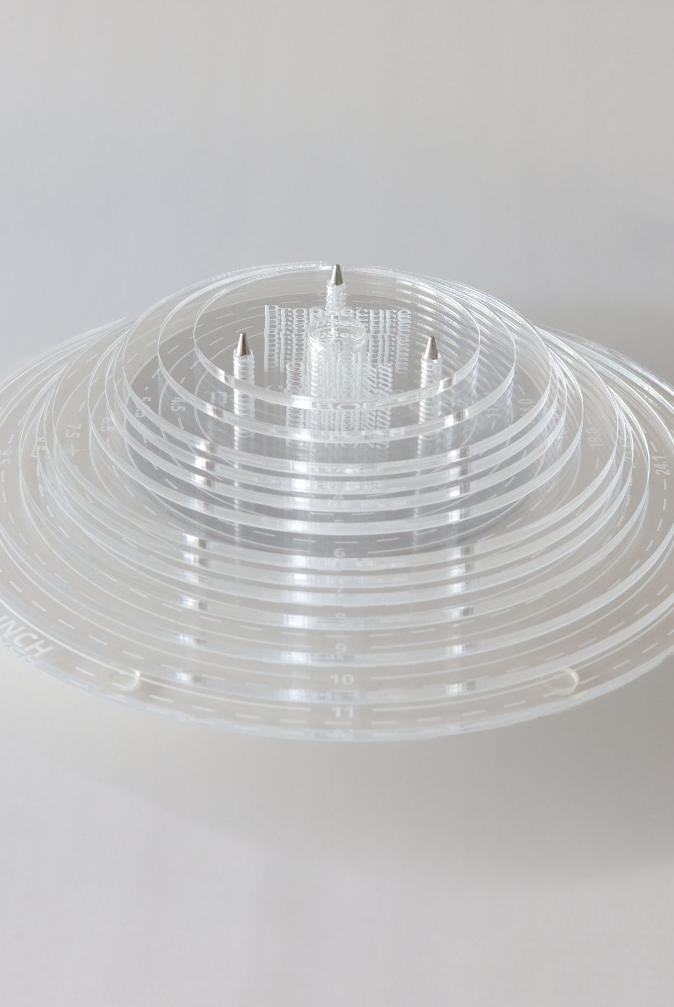 The Round Cake Compass: Round Cake Boards and Plates - Prop Options