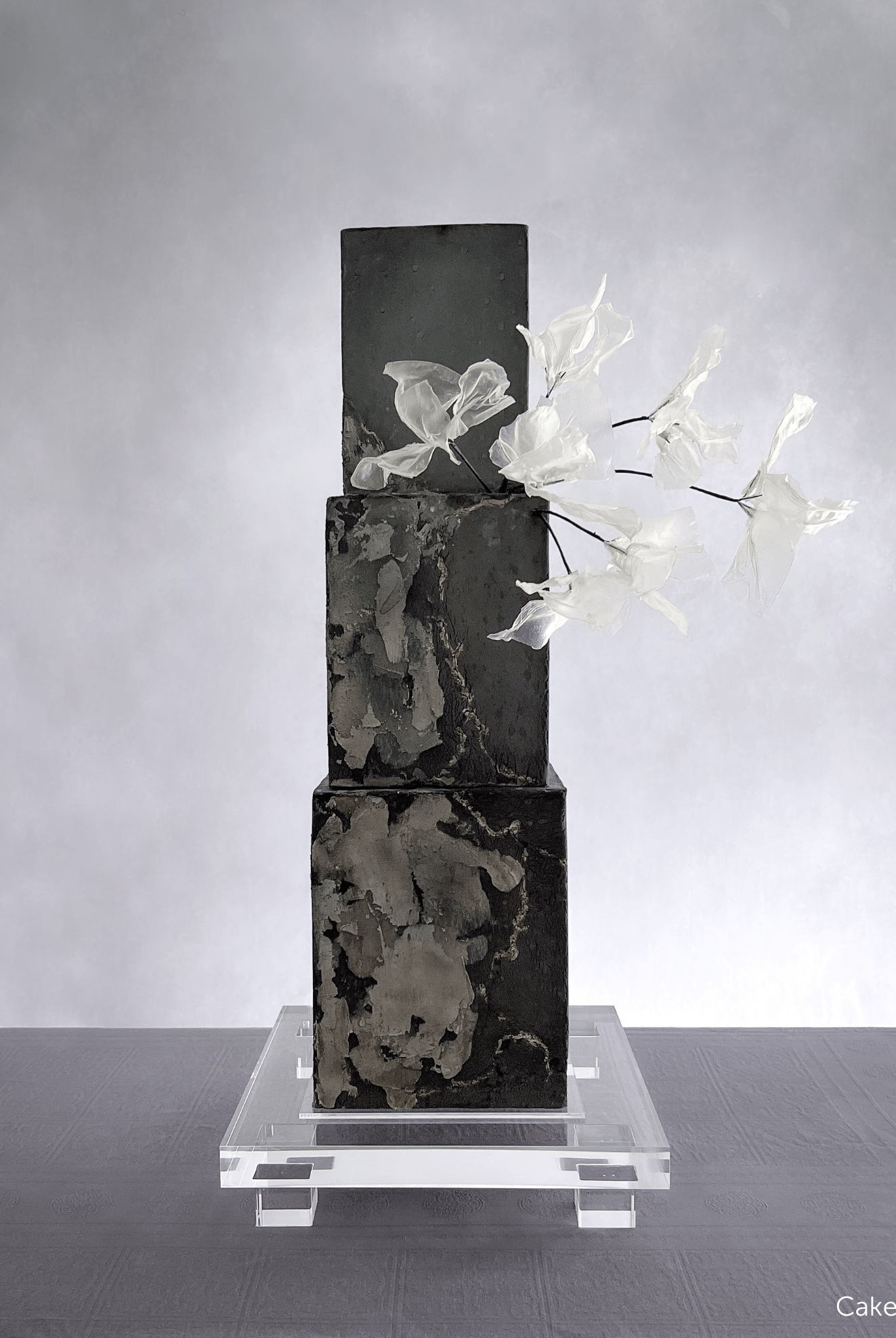 The Stage - Acrylic Footed Cake Stand - Prop Options