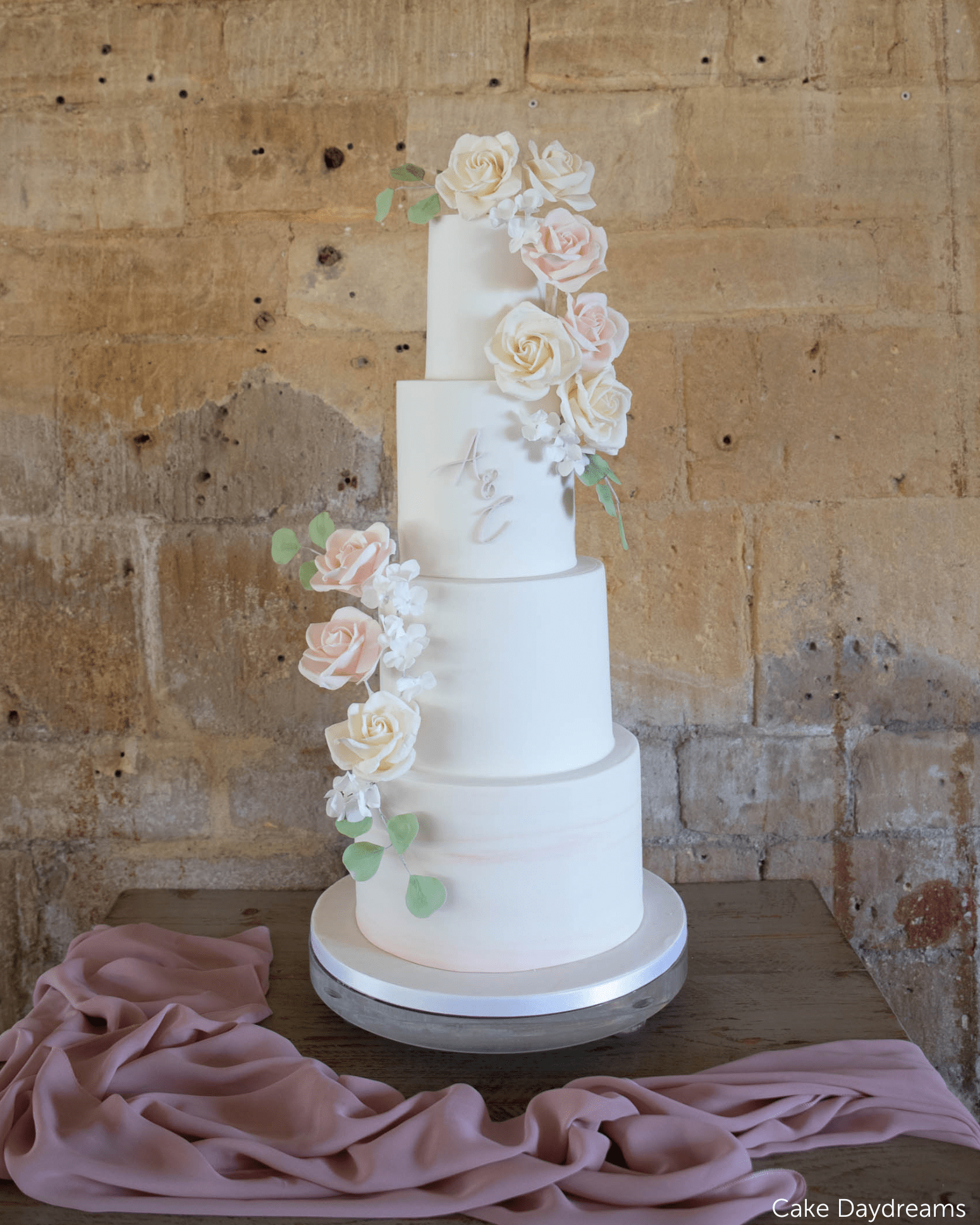 The Stage - Acrylic Footed Cake Stand - Prop Options