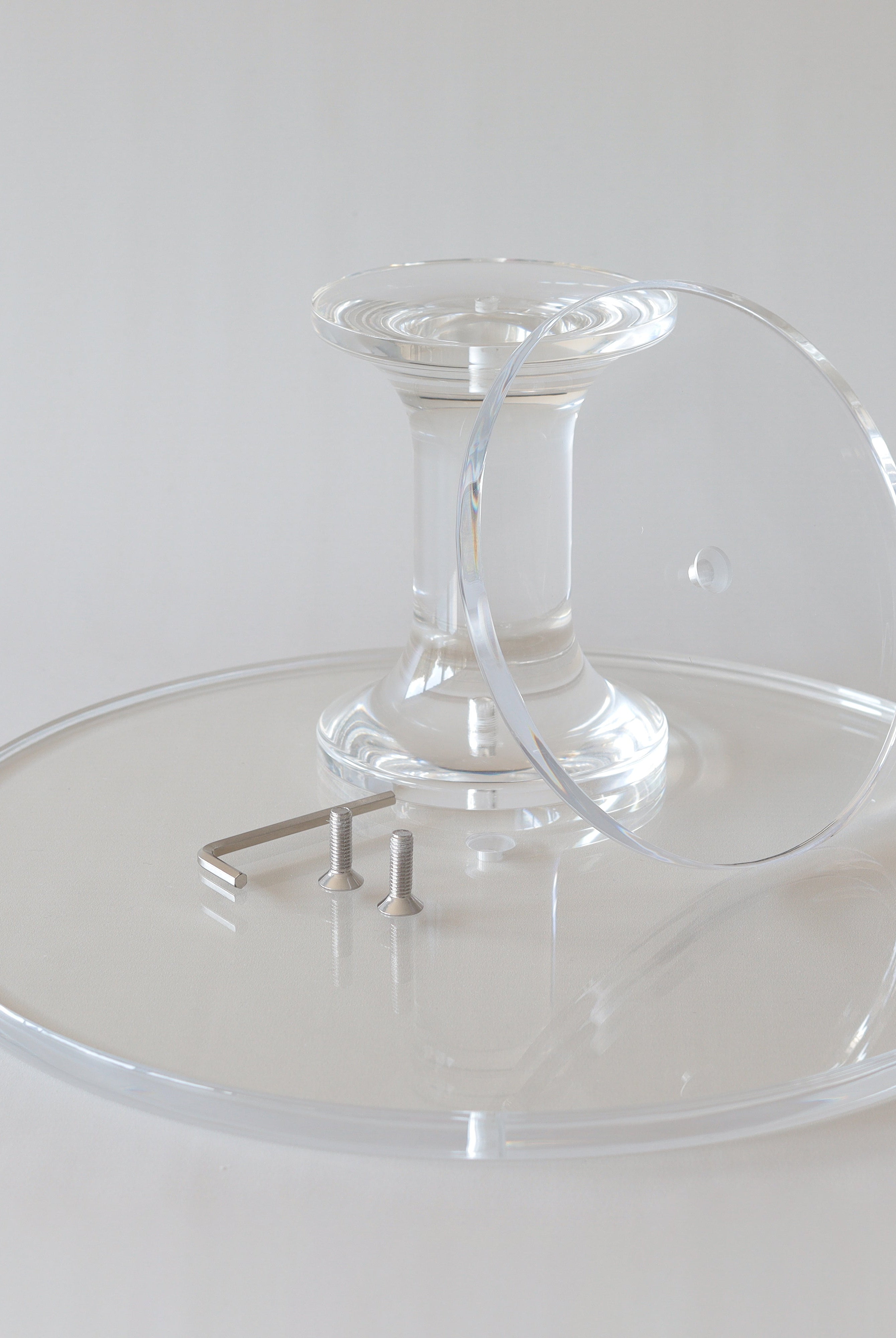 Ultra - polished Acrylic Pedestal Cake Stand - Prop Options