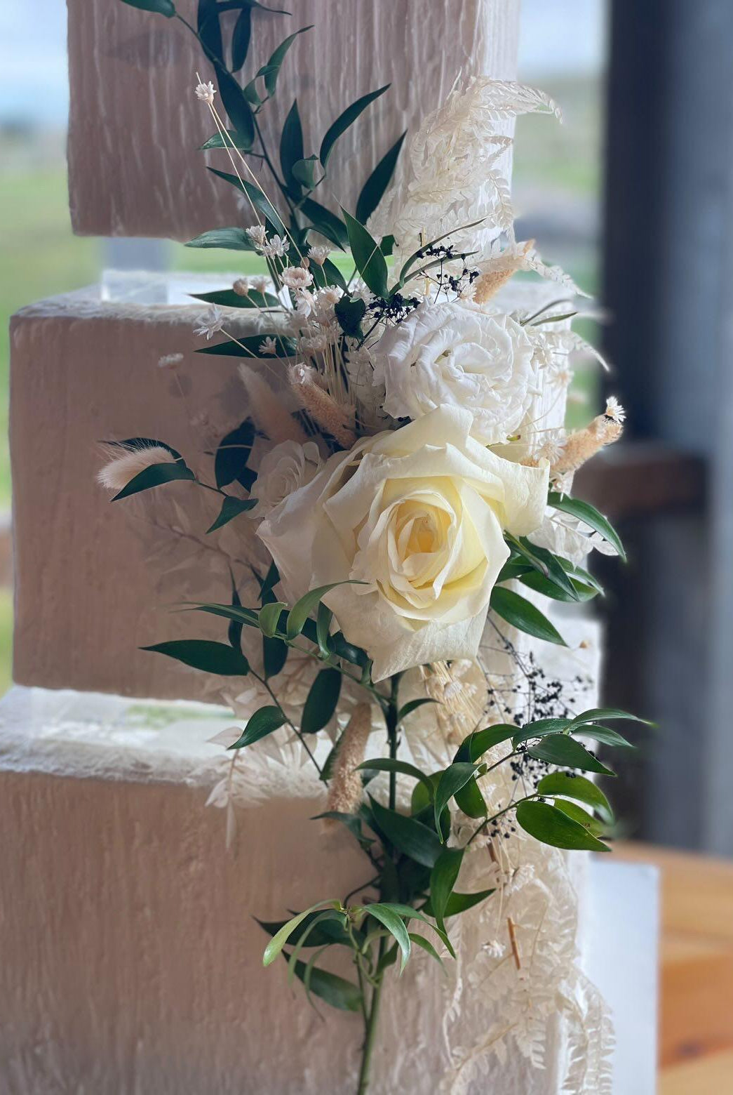 30mm Square Clear Ultra Polished Acrylic Cake Spacer - Prop Options