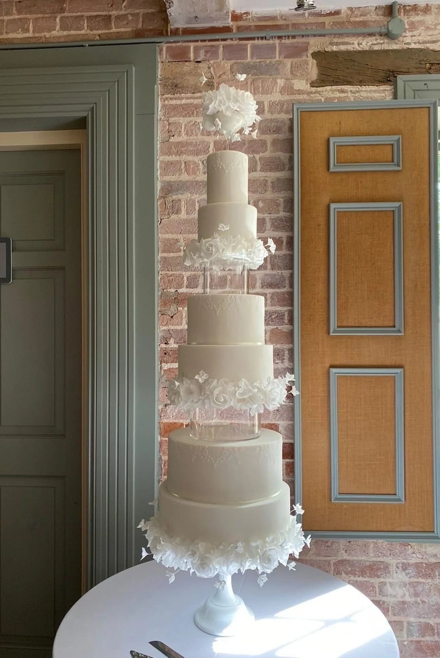 PropBundles - Round Acrylic Fillable Clear Tiers - Prop Options