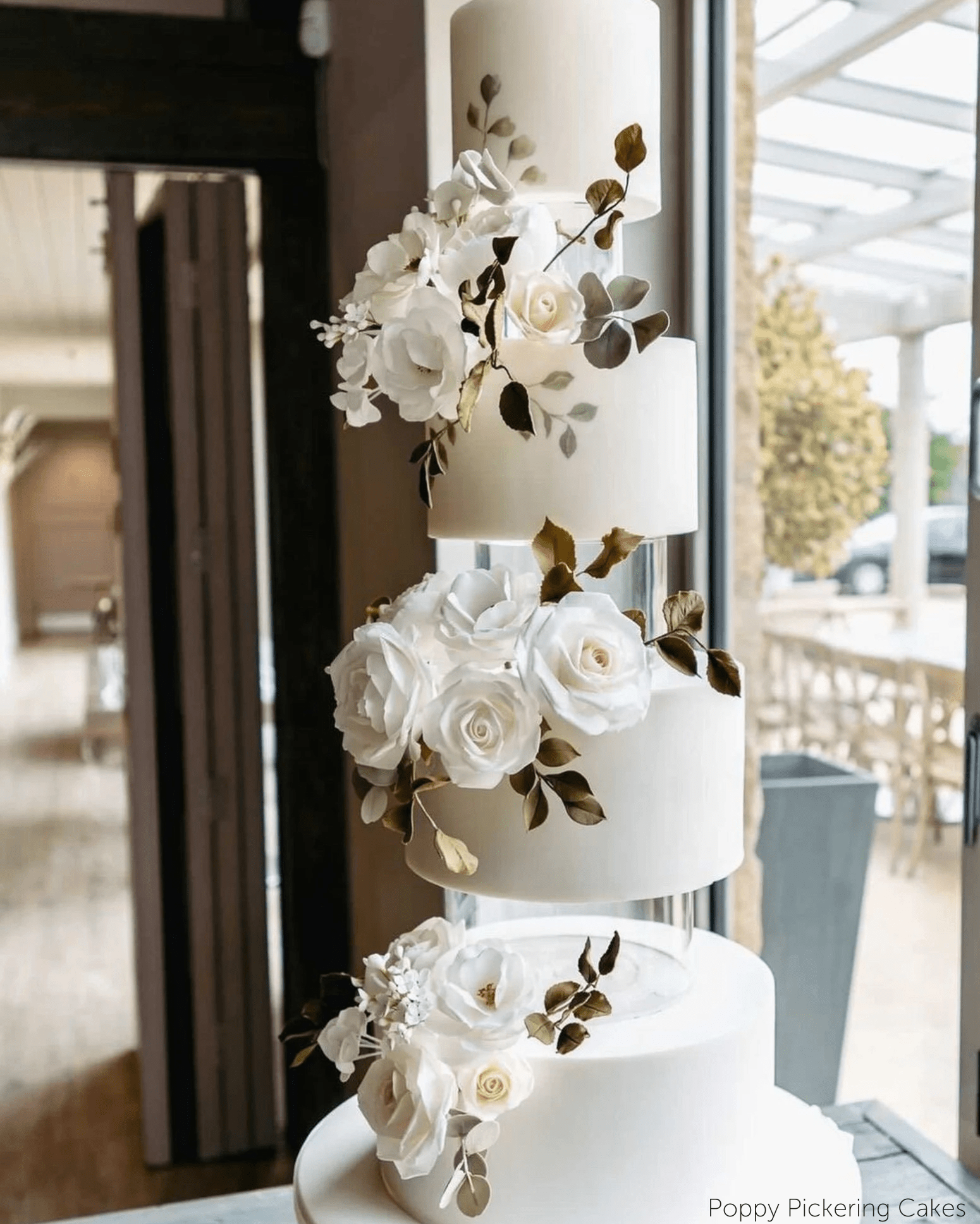 PropBundles - Round Acrylic Fillable Clear Tiers - Prop Options