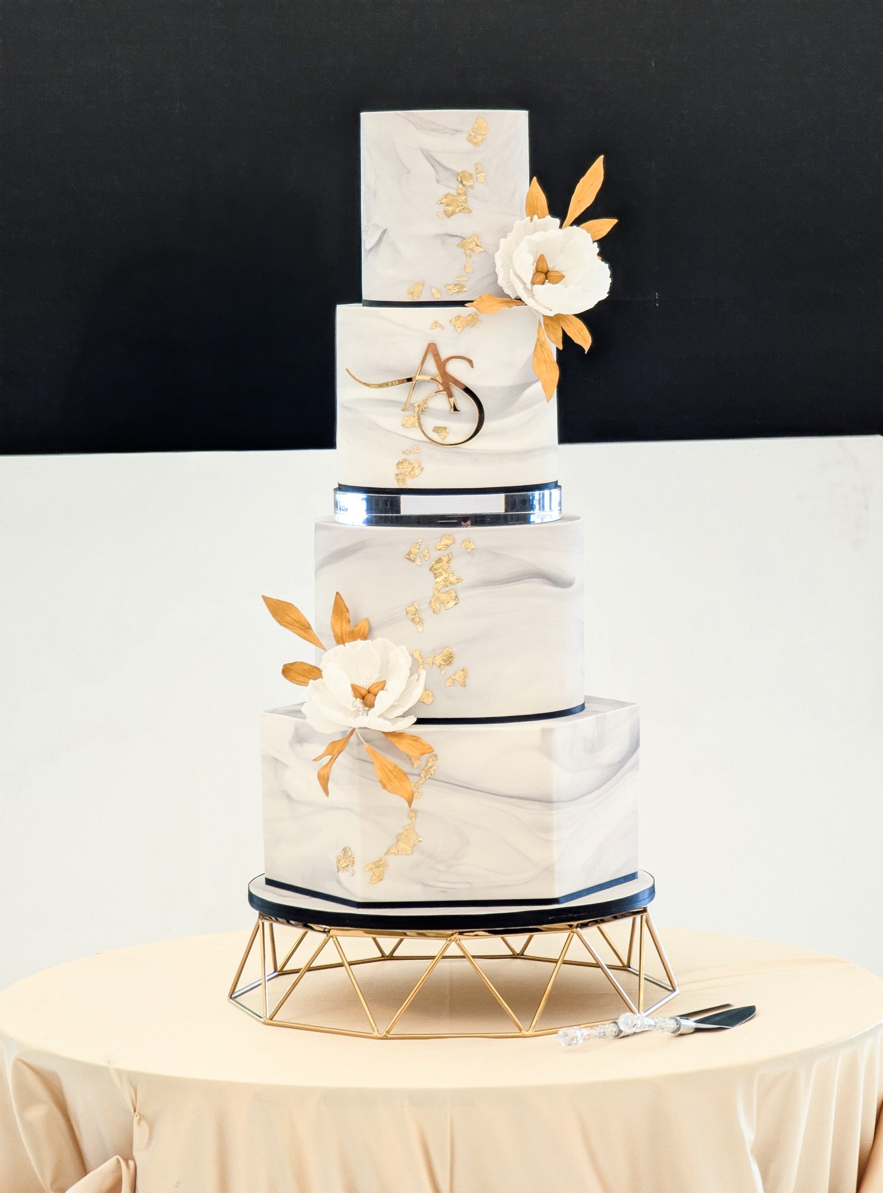 Centrepiece Cakes - Nov 2025 #Propstar