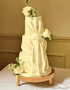 Solid Oak Tripod Cake Stand - Prop Options