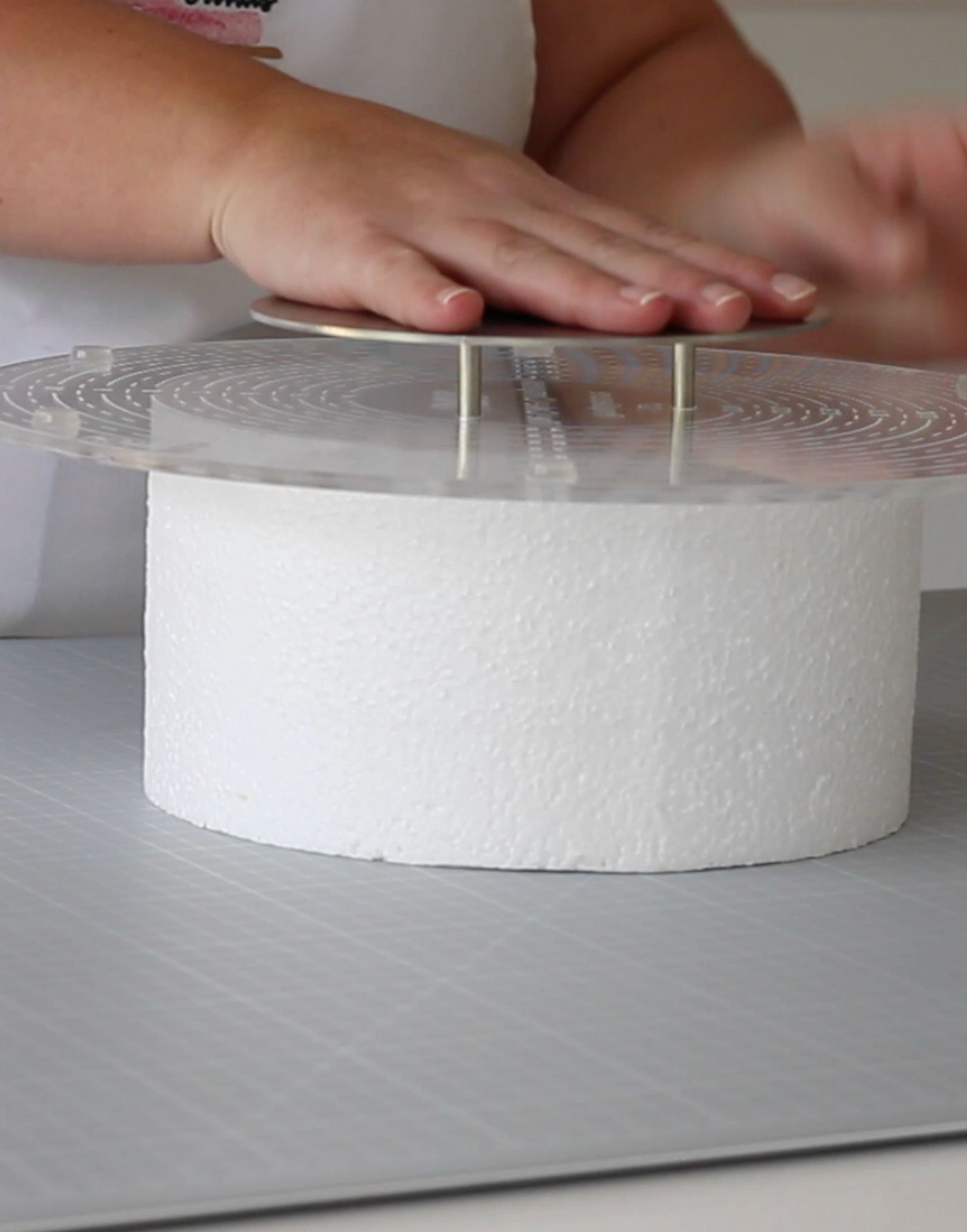The Round Cake Compass - PropSecure® - Prop Options