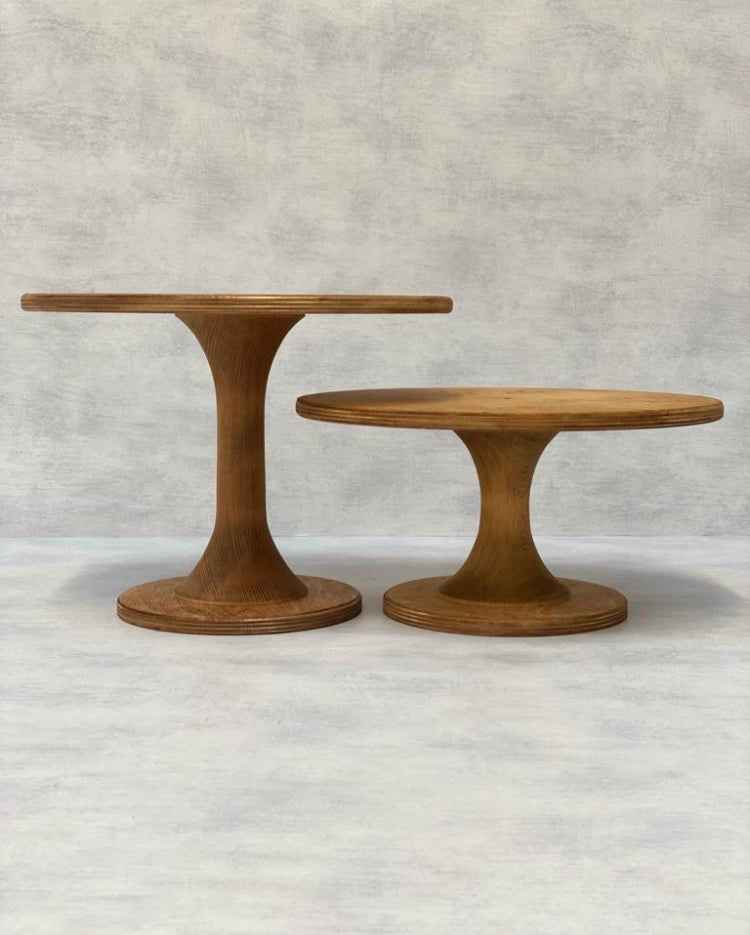 The Hourglass Scandinavian birch stand - Prop Options