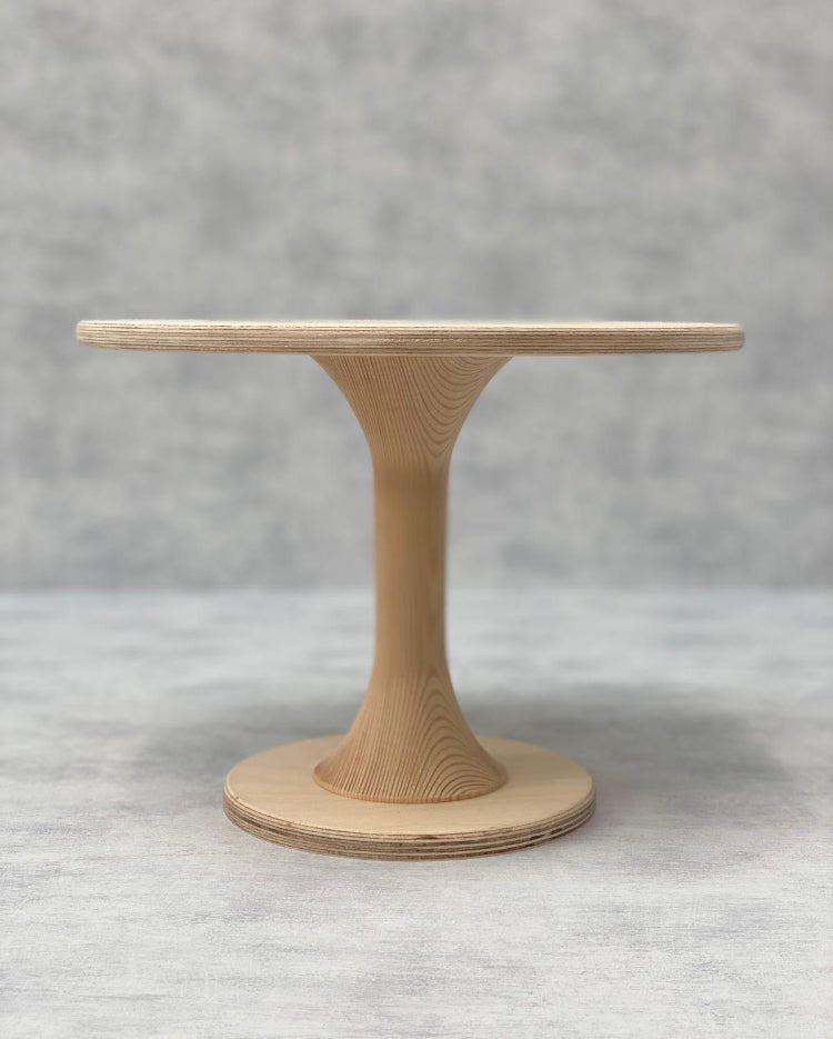 The Hourglass Scandinavian birch stand - Prop Options